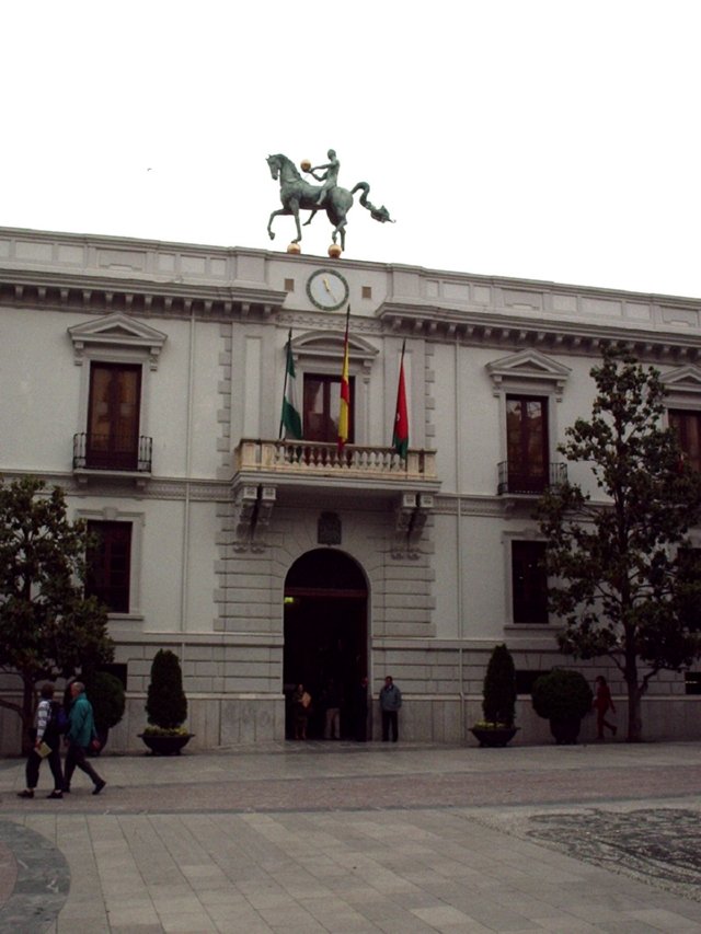 P5260263 Ayuntamiento de Granada - Plaza del Carmen - Granada